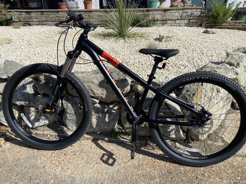 Voodoo nzumbi junior mountain - nzumbi,