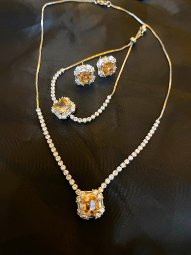 Silver plated rhinestone - silver,