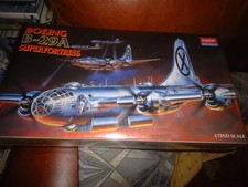 ACADEMY 1/72 2111  BOEING