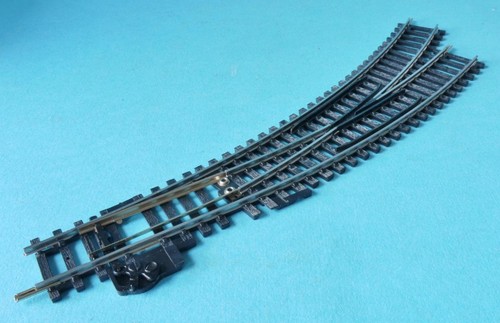 Hornby curved point r640 left - curved,