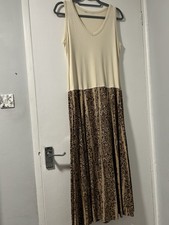 Berkertex Size 18 Cream And