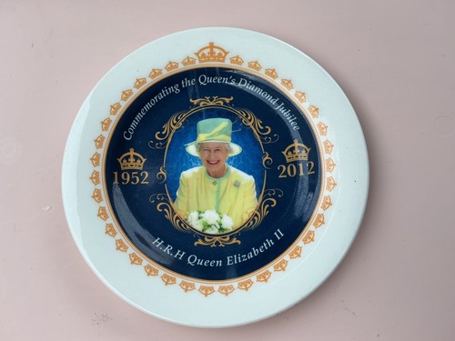 Commemorative hrh queen - hrh,