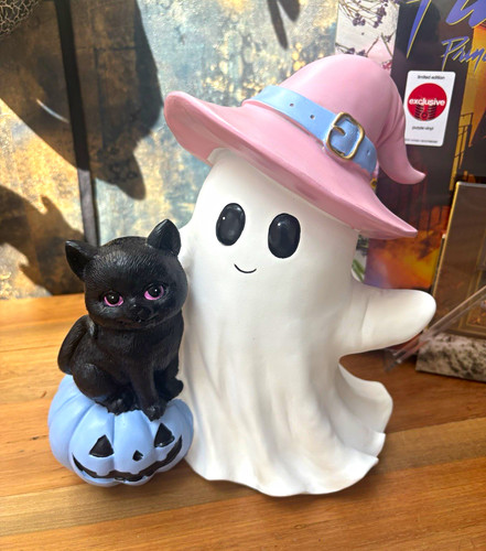 Halloween ghost figurine - halloween, pink