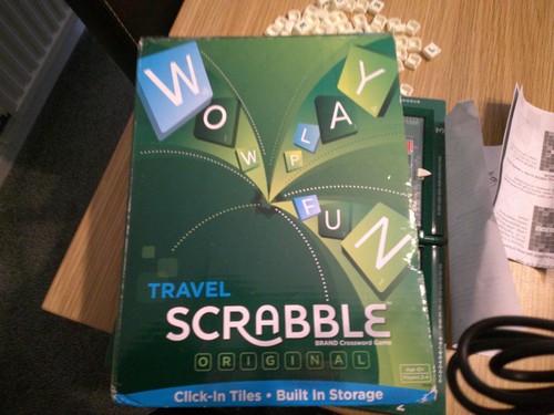 Travel scrabble deluxe game - ,
