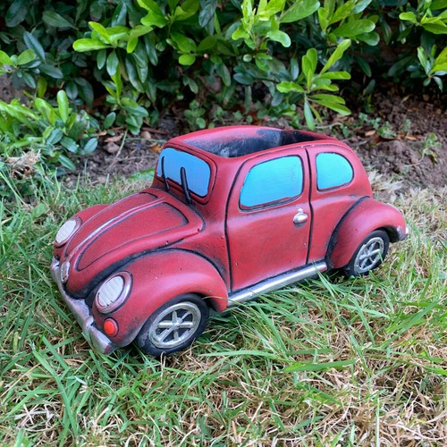 Dark red beetle cement home - dark,
