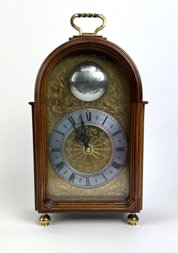 Oak wuba clock with - oak,