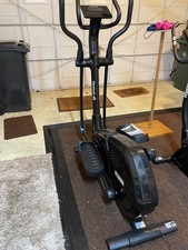 Reebok Jet 300 Cross Trainer, used but excellent condition, ht 5’6”, lg 4”, wd 2