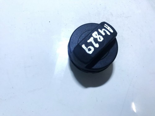 Audi 1999 fuel tank cap - audi,