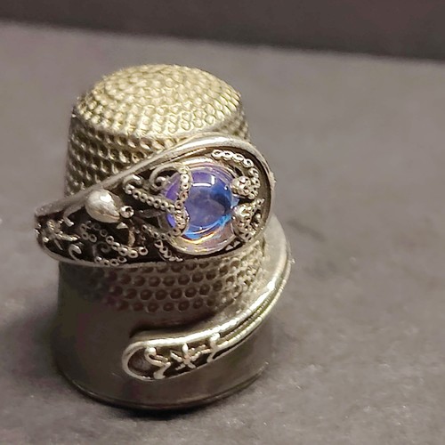 538 novelty thimble purple - #538.novelty,
