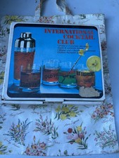 RETRO COCKTAIL CLUB SET WITH SHAKER AND FOUR GLASSES IN ORIGINAL BOX 1970s ITALY