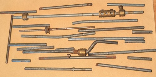 Meccano axel and other parts - meccano,