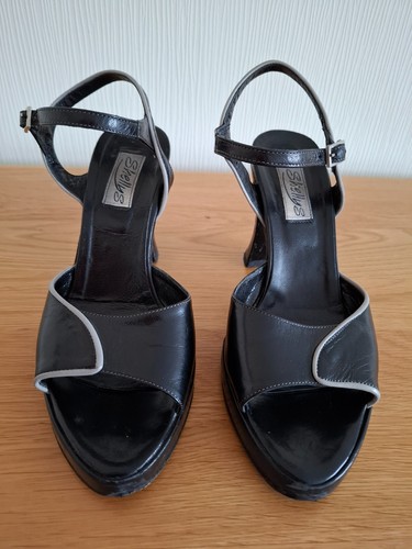 Vintage 80s shellys leather - vintage,