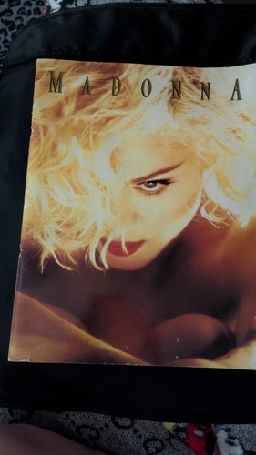 Madonna blond ambition world - ambition,