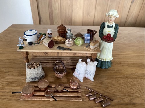 Dolls house 12th - house, kitchen
