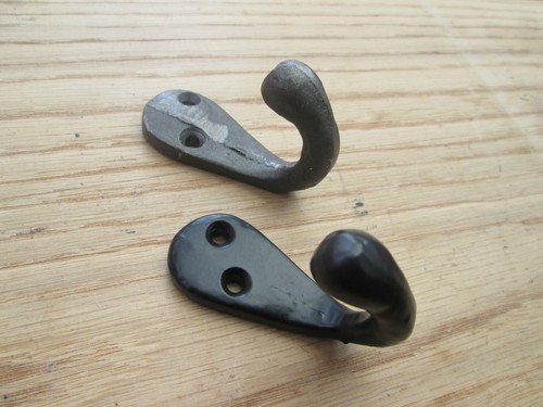 Cast iron hanging jewellery - cast,