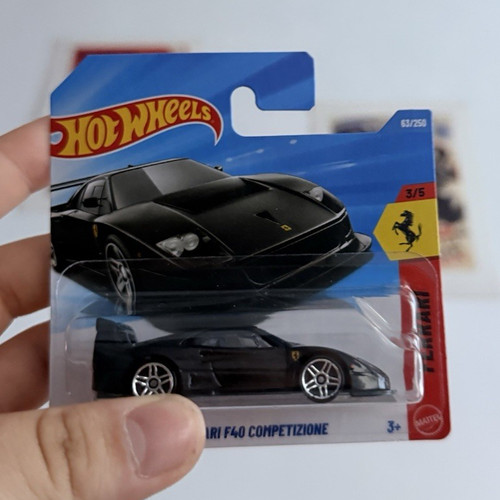 Hot wheels ferrari f40 - hot,