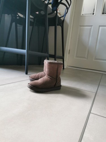 Ugg boots child - child's, size