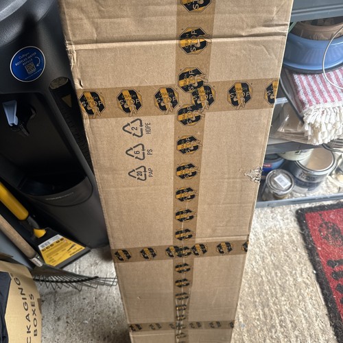 Barricade safety barrier - barricade:,
