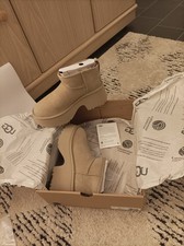 UGG Women's Classic