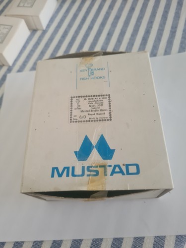 Vintage mustad 3551 size 0 - 3551, 6/0