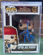 JOHNNY DEPP Signed JACK SPARROW VAULTED Funko Pop Pirates Of The Caribbean SWAU