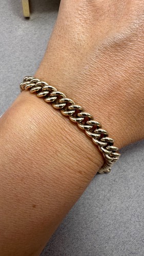 Pre owned 9ct - pre, gold