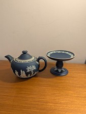 Wedgwood Dark Blue Jasperware Small Teapot And Cake Stand