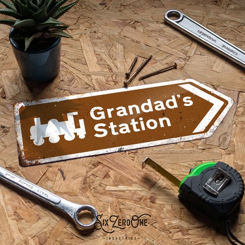 Personalised steam train arrow - personalised,