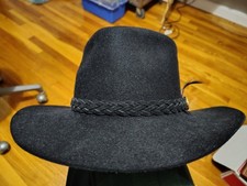 Australian Outback "Jackaroo"