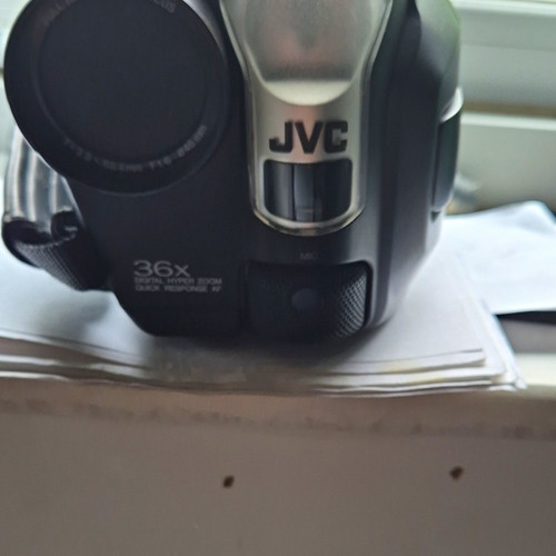 Jvc compact vhs - vhs, handheld