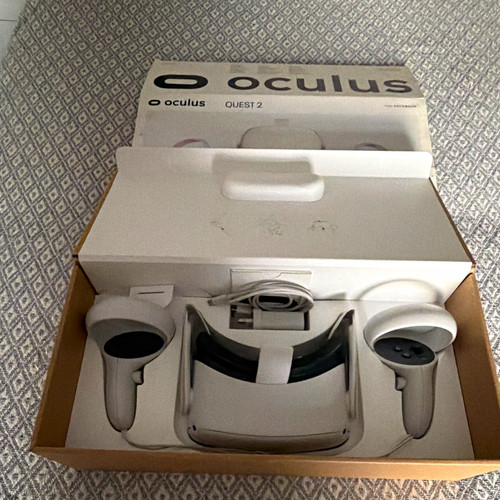 Oculus quest standalone vr - 2,