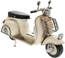 RETRO VINTAGE STYLE CREAM VESPA METAL SCOOTER TIN MODEL ORNAMENT 