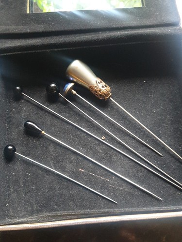 Vintage hat pins - pins, set