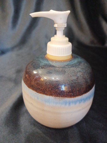 Vintage ceramic art pottery - art,