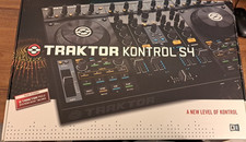 Traktor Kontrol S4 MK1 *FAULTY* *READ DESC*