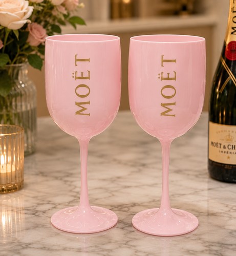 Moët chandon acrylic - moët, wine