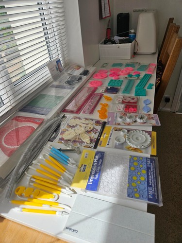 Cake decorating equipment - cake,