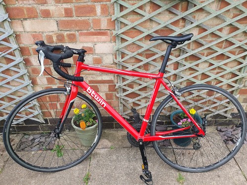 Btwin red triban - road, bike