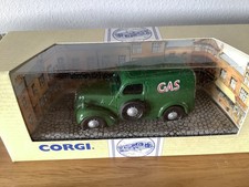 Corgi 96866 Ford Popular Van -