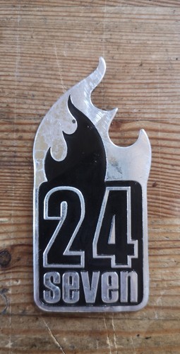 Vintage retro seven metal - seven,