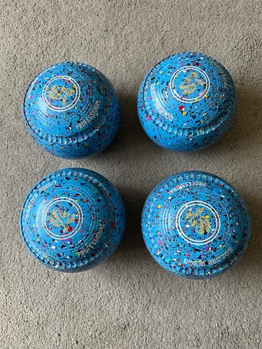 Drakes pride pro lawn bowls - drakes,