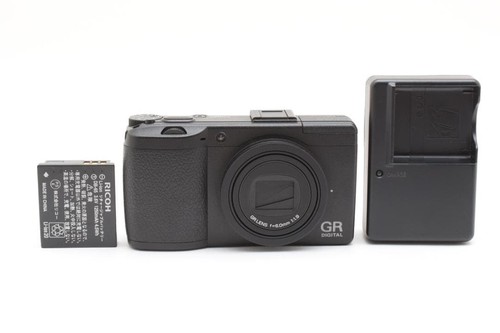 Ricoh digital iii compact - digital,