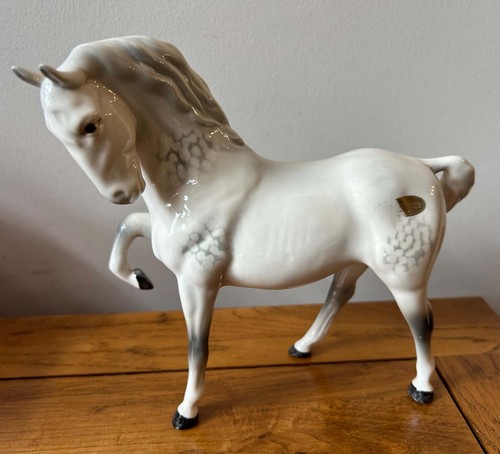 Beswick grey horse - grey, head