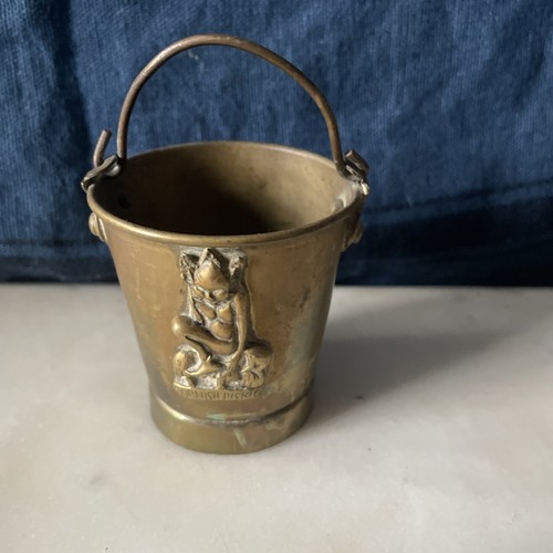 Vintage small brass decorative - brass,