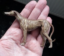 CAST METAL HAND PAINTED GREYHOUND MODEL GREYHOUND ORNAMENT