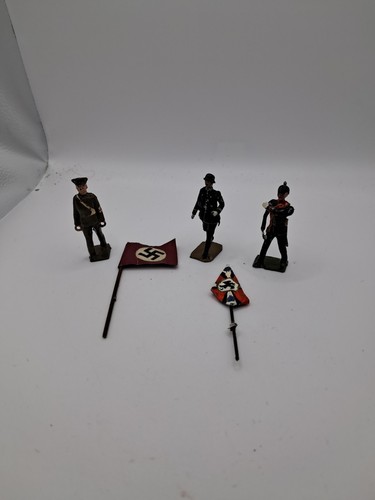 Vintage lead toy figures - lead,