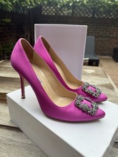 Manolo Blahnik Hangisi Fuchsia Satin Pumps - EU 40 - 105mm - Excellent Condition
