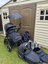 Egg2 Pram In Cobalt ( Navy)  Full Set Up