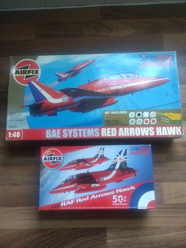 Airfix red arrows hawk - airfix,