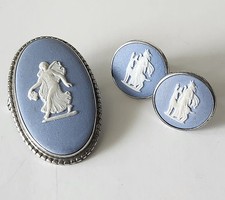 Vtg wedgwood blue cameo - vtg,